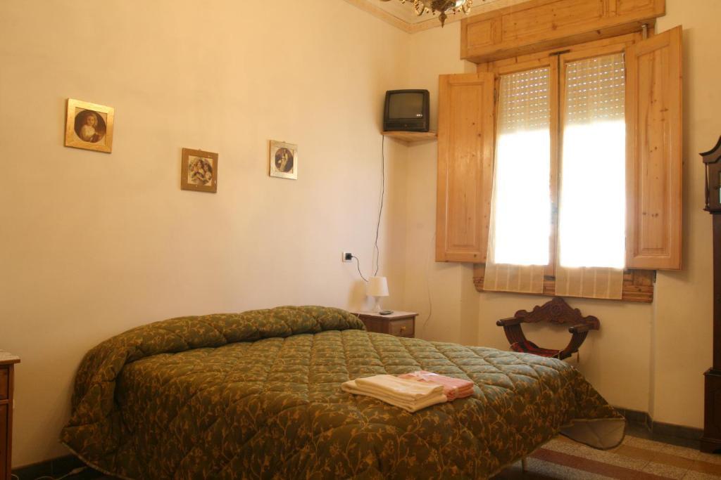 A Beautiful Florence Bilik gambar