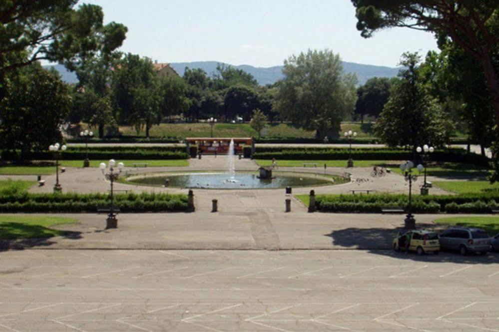 A Beautiful Florence Luaran gambar